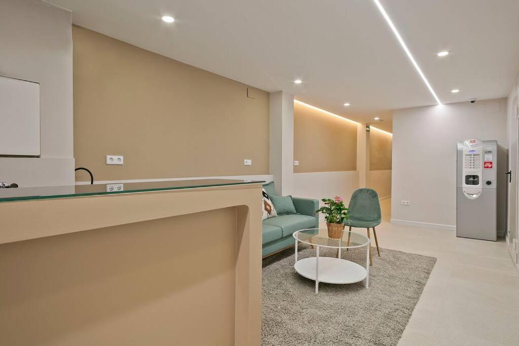 Your Home- Apartment Camp Nou 2A L'Hospitalet de Llobregat Eksteriør bilde